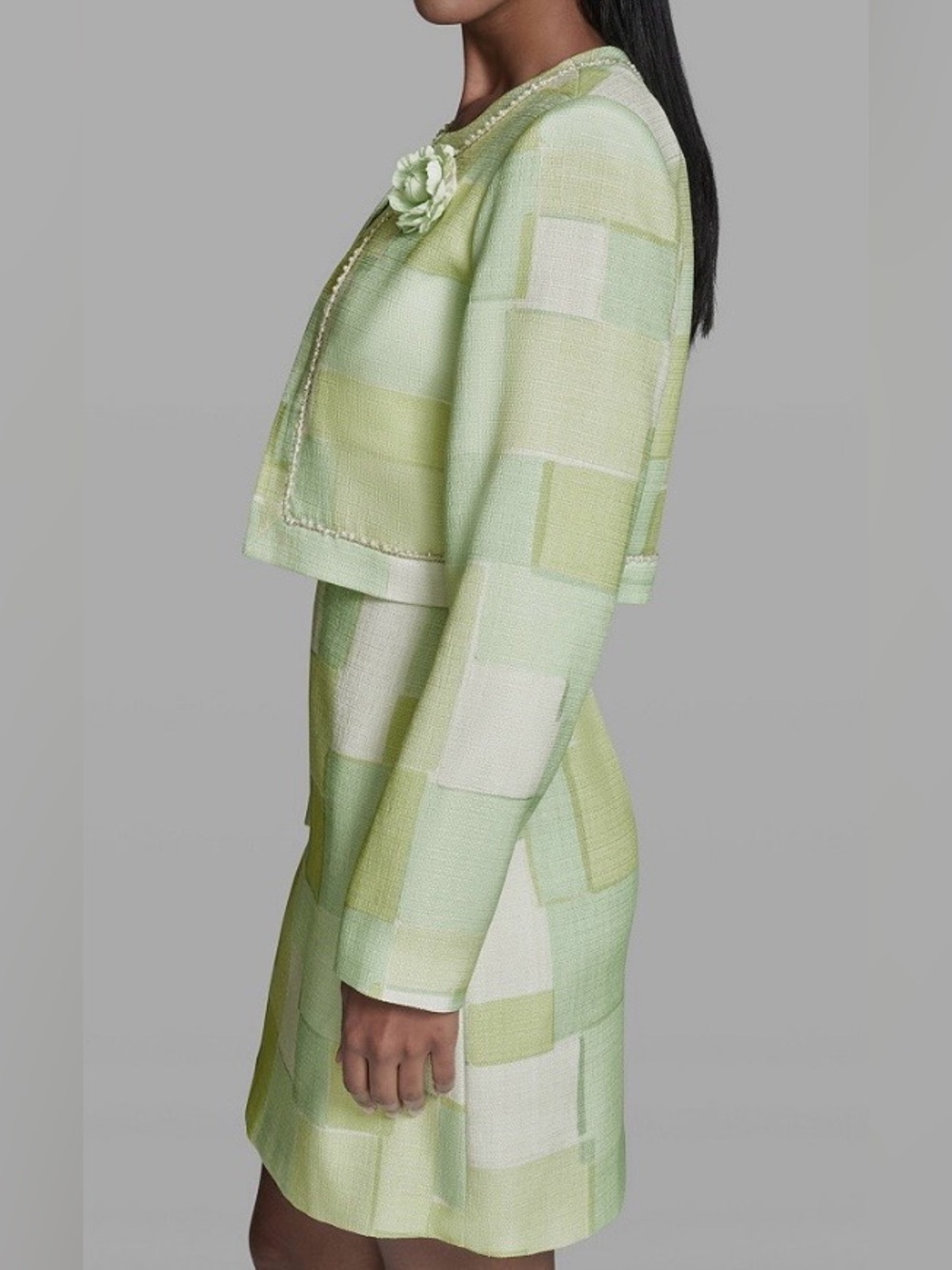 Karl Lagerfeld Tea Green and White Tweed Dress & Jacket Set 16 - Picture 6 of 14
